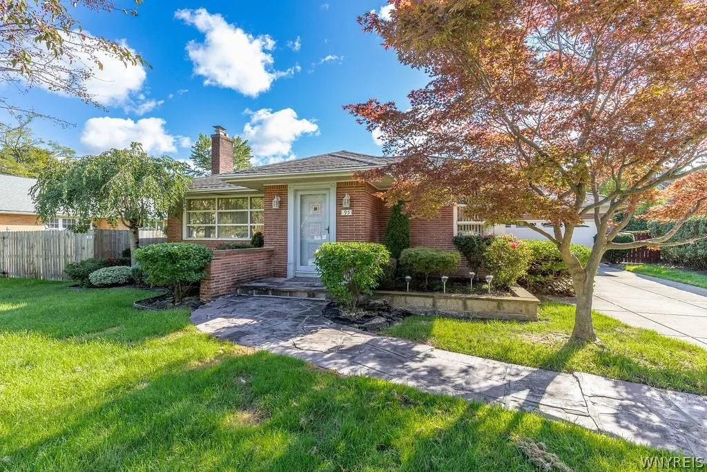 95 Dana Road, Buffalo, New York 14216, Buffalo, New York 14216, 3 Bedroom Bedrooms, 6 Room Rooms,1 BathroomBathrooms,Residential,For Sale,95 Dana Road, Buffalo, New York 14216,0,B1712502