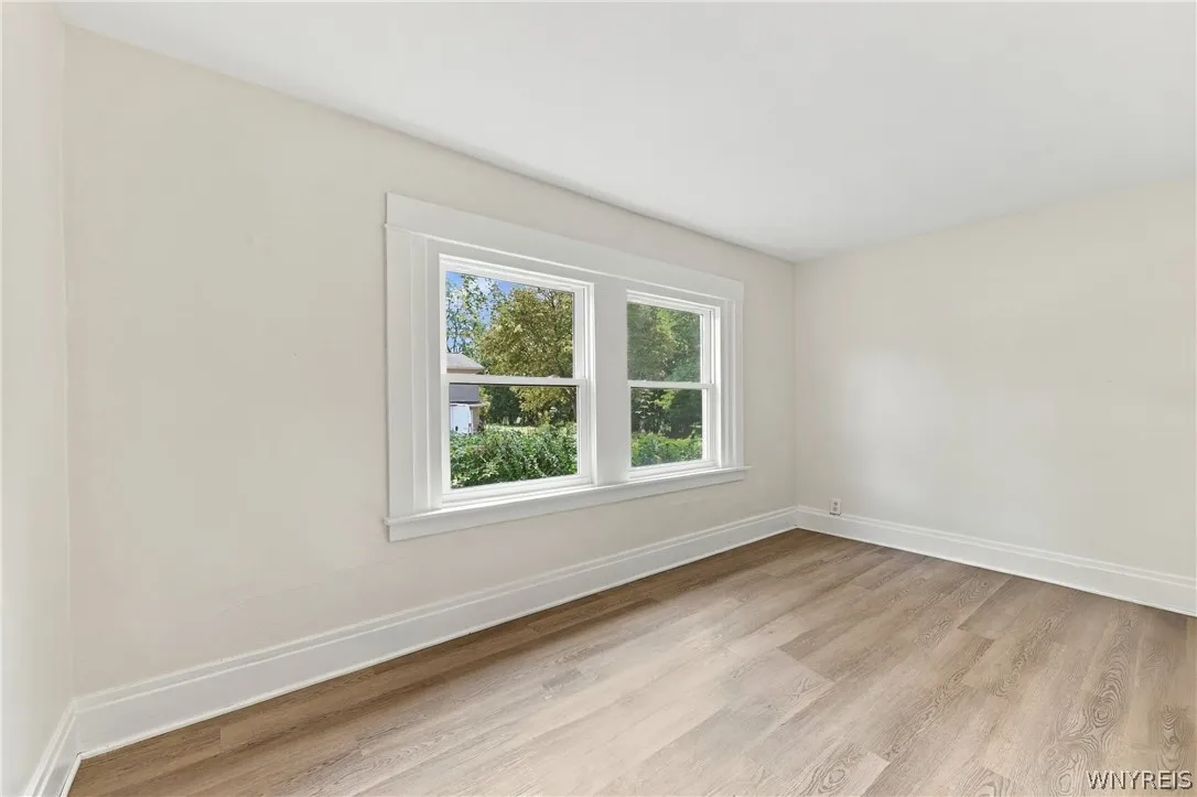 127 West Northrup Place N, Buffalo, New York 14214, Buffalo, New York 14214, 5 Bedroom Bedrooms, 8 Room Rooms,2 BathroomBathrooms,Residential,For Sale,127 West Northrup Place N, Buffalo, New York 14214,0,B1715367