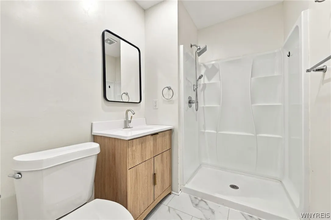 127 West Northrup Place N, Buffalo, New York 14214, Buffalo, New York 14214, 5 Bedroom Bedrooms, 8 Room Rooms,2 BathroomBathrooms,Residential,For Sale,127 West Northrup Place N, Buffalo, New York 14214,0,B1715367
