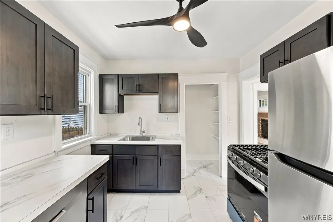 127 West Northrup Place N, Buffalo, New York 14214, Buffalo, New York 14214, 5 Bedroom Bedrooms, 8 Room Rooms,2 BathroomBathrooms,Residential,For Sale,127 West Northrup Place N, Buffalo, New York 14214,0,B1715367