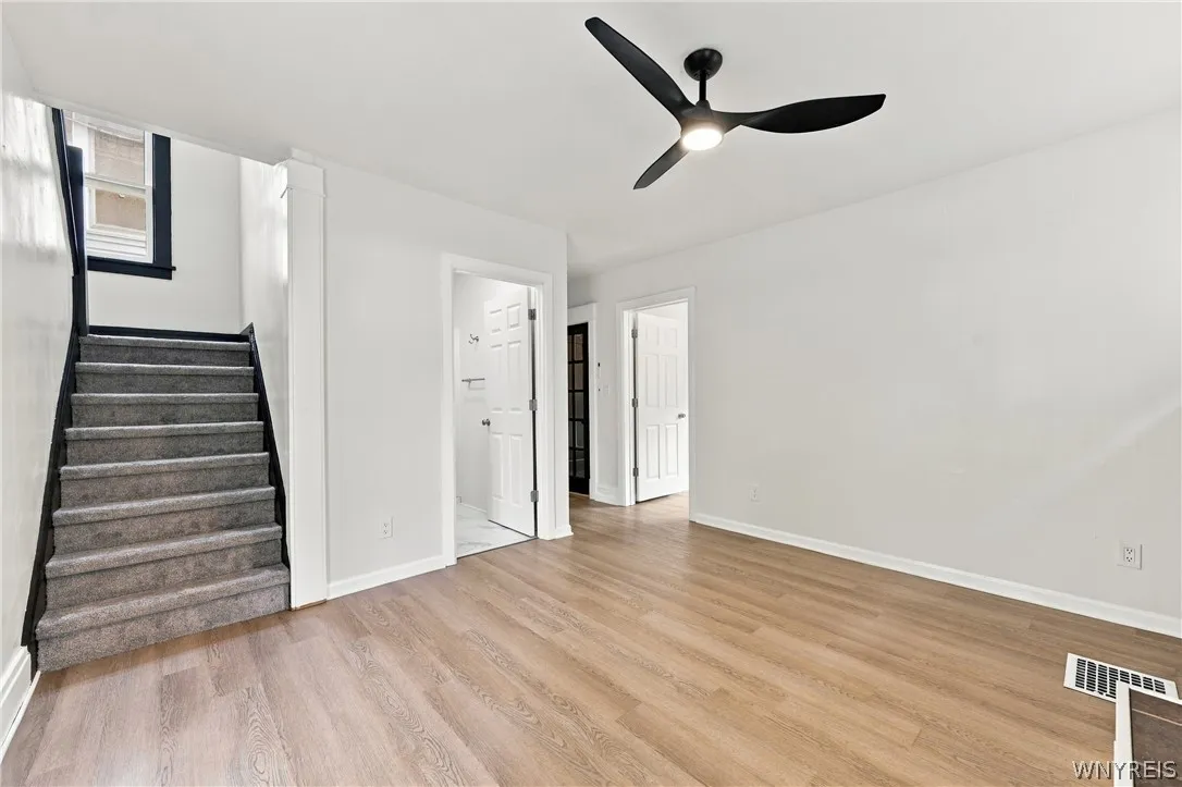 127 West Northrup Place N, Buffalo, New York 14214, Buffalo, New York 14214, 5 Bedroom Bedrooms, 8 Room Rooms,2 BathroomBathrooms,Residential,For Sale,127 West Northrup Place N, Buffalo, New York 14214,0,B1715367