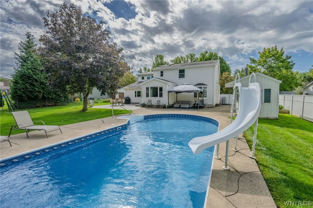6104 Berkley Drive, Orchard Park, New York 14127, Orchard Park, New York 14127, 4 Bedroom Bedrooms, 8 Room Rooms,3 BathroomBathrooms,Residential,For Sale,6104 Berkley Drive, Orchard Park, New York 14127,0,B1714865