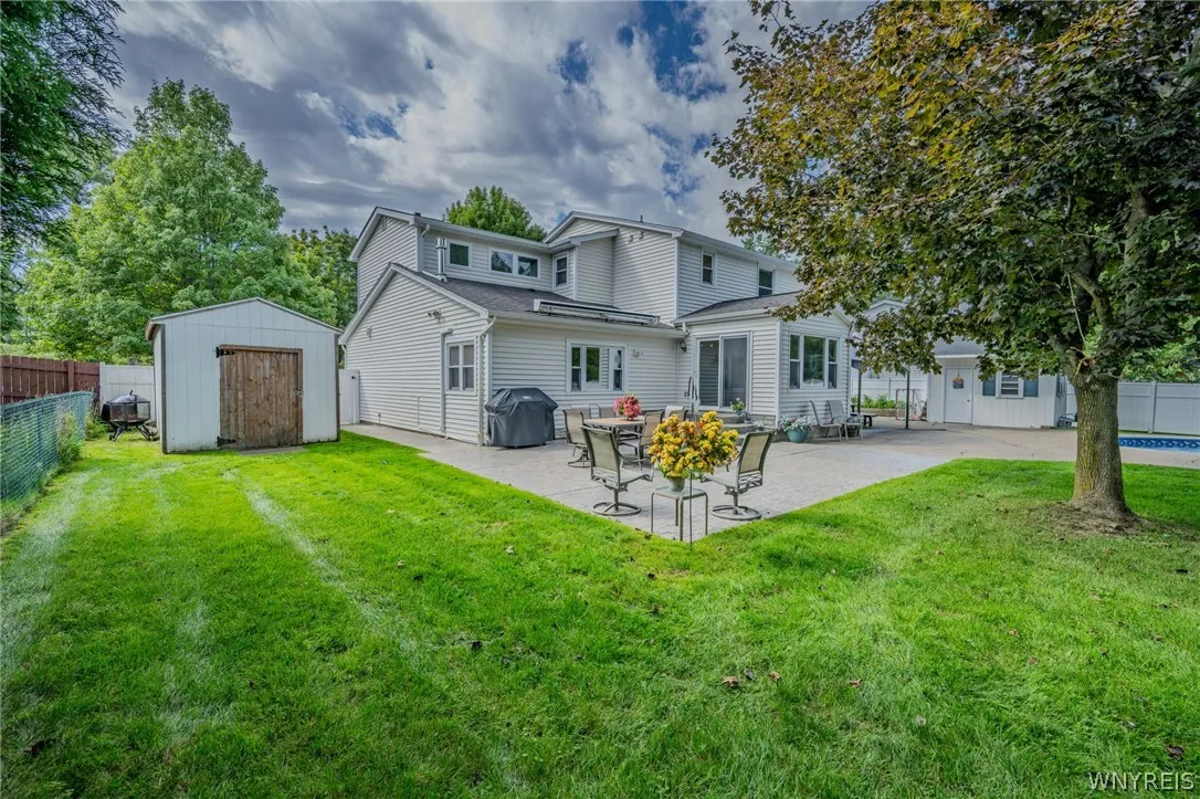 6104 Berkley Drive, Orchard Park, New York 14127, Orchard Park, New York 14127, 4 Bedroom Bedrooms, 8 Room Rooms,3 BathroomBathrooms,Residential,For Sale,6104 Berkley Drive, Orchard Park, New York 14127,0,B1714865