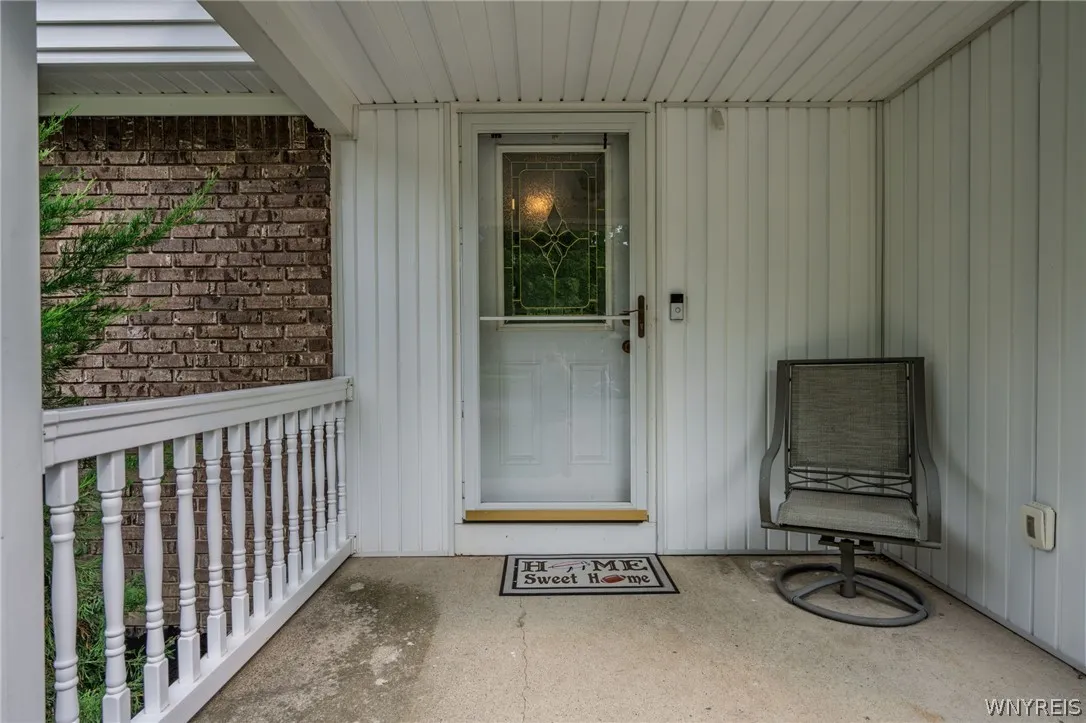 6104 Berkley Drive, Orchard Park, New York 14127, Orchard Park, New York 14127, 4 Bedroom Bedrooms, 8 Room Rooms,3 BathroomBathrooms,Residential,For Sale,6104 Berkley Drive, Orchard Park, New York 14127,0,B1714865
