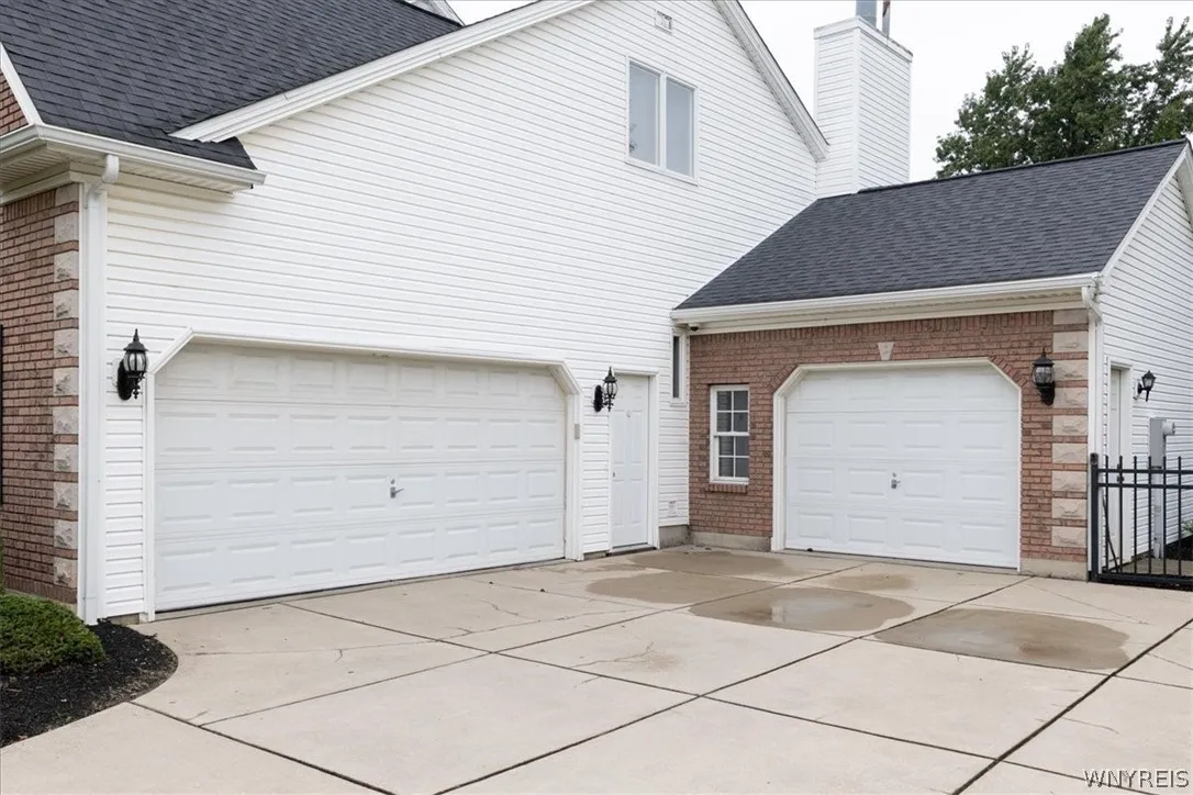 115 Via Foresta Lane, Amherst, New York 14221, Amherst, New York 14221, 4 Bedroom Bedrooms, 9 Room Rooms,2 BathroomBathrooms,Residential,For Sale,115 Via Foresta Lane, Amherst, New York 14221,0,B1714372