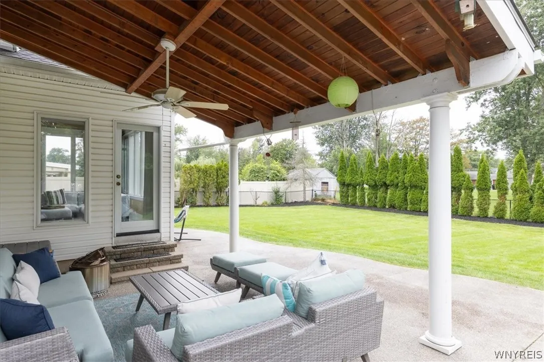 115 Via Foresta Lane, Amherst, New York 14221, Amherst, New York 14221, 4 Bedroom Bedrooms, 9 Room Rooms,2 BathroomBathrooms,Residential,For Sale,115 Via Foresta Lane, Amherst, New York 14221,0,B1714372