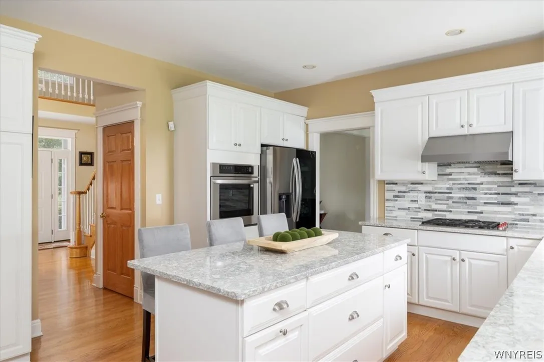 115 Via Foresta Lane, Amherst, New York 14221, Amherst, New York 14221, 4 Bedroom Bedrooms, 9 Room Rooms,2 BathroomBathrooms,Residential,For Sale,115 Via Foresta Lane, Amherst, New York 14221,0,B1714372