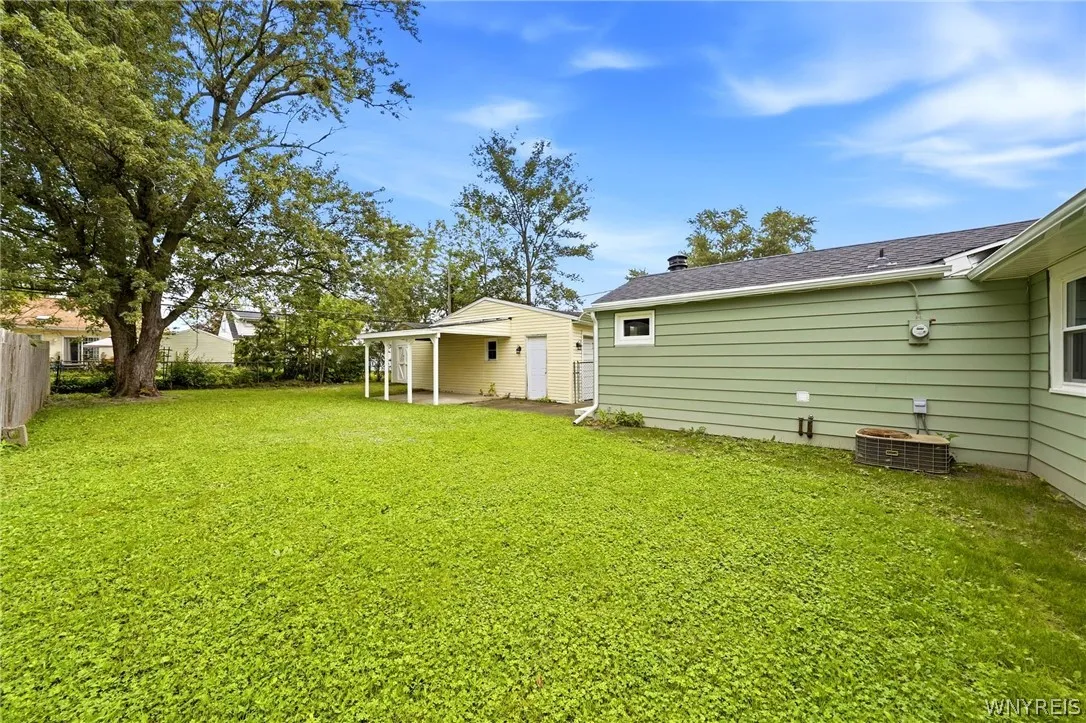 720 Highland Avenue, Tonawanda, New York 14223, Tonawanda, New York 14223, 3 Bedroom Bedrooms, 7 Room Rooms,1 BathroomBathrooms,Residential,For Sale,720 Highland Avenue, Tonawanda, New York 14223,0,B1715821
