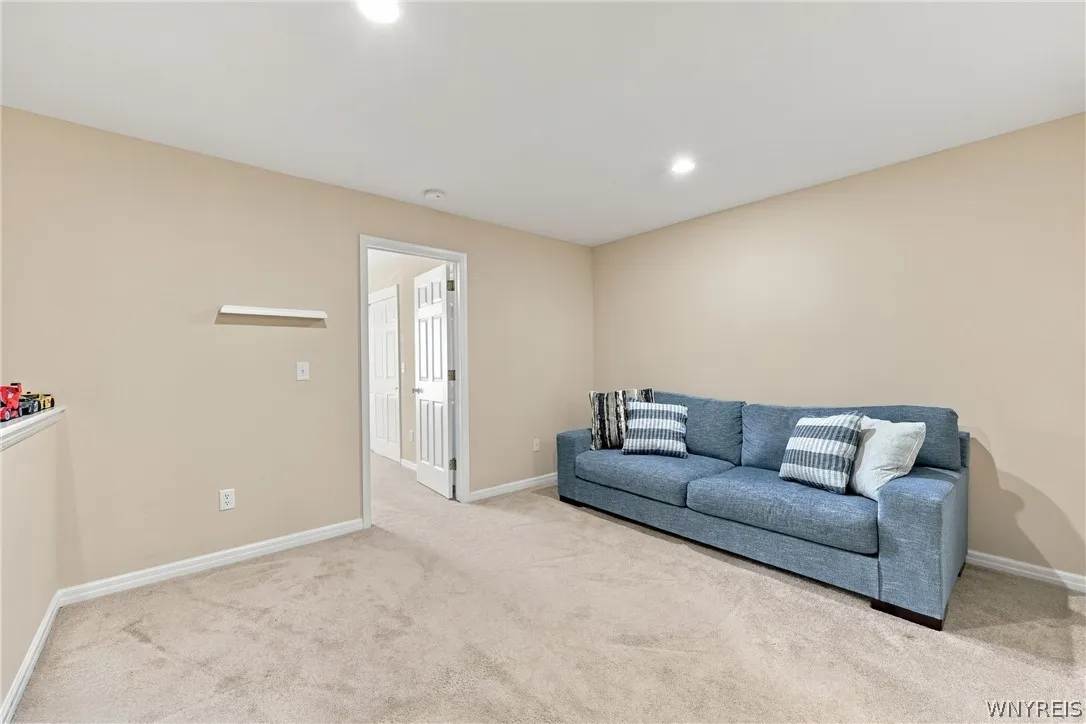 4703 Mosey Lane, Hamburg, New York 14219, Hamburg, New York 14219, 2 Bedroom Bedrooms, 5 Room Rooms,2 BathroomBathrooms,Residential,For Sale,4703 Mosey Lane, Hamburg, New York 14219,0,B1715426