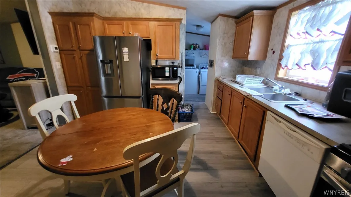 3450 Howard Road 114, Hamburg, New York 14075, Hamburg, New York 14075, 3 Bedroom Bedrooms, 7 Room Rooms,2 BathroomBathrooms,Residential,For Sale,3450 Howard Road 114, Hamburg, New York 14075,0,B1715822