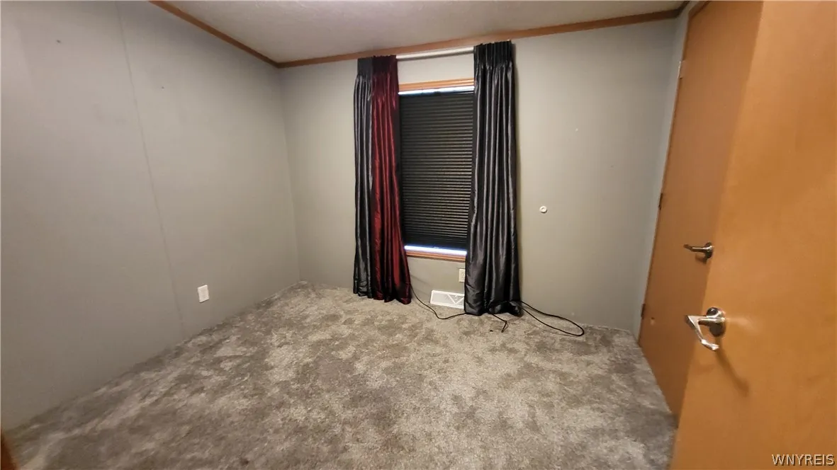 3450 Howard Road 114, Hamburg, New York 14075, Hamburg, New York 14075, 3 Bedroom Bedrooms, 7 Room Rooms,2 BathroomBathrooms,Residential,For Sale,3450 Howard Road 114, Hamburg, New York 14075,0,B1715822