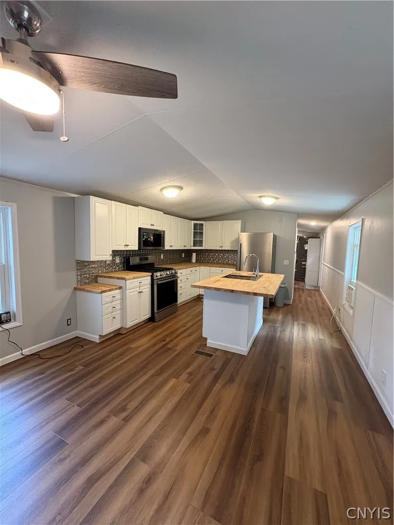 533 County Route 29, Scriba, New York 13126, Scriba, New York 13126, 4 Bedroom Bedrooms, 7 Room Rooms,2 BathroomBathrooms,Residential,For Sale,533 County Route 29, Scriba, New York 13126,0,S1715988