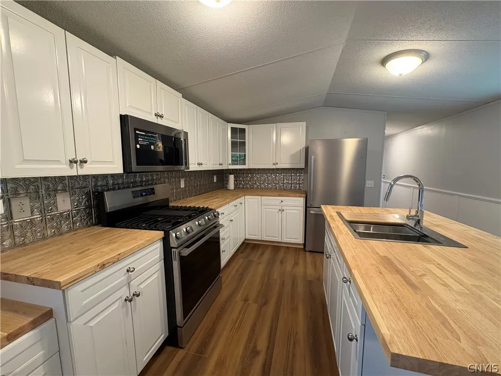 533 County Route 29, Scriba, New York 13126, Scriba, New York 13126, 4 Bedroom Bedrooms, 7 Room Rooms,2 BathroomBathrooms,Residential,For Sale,533 County Route 29, Scriba, New York 13126,0,S1715988