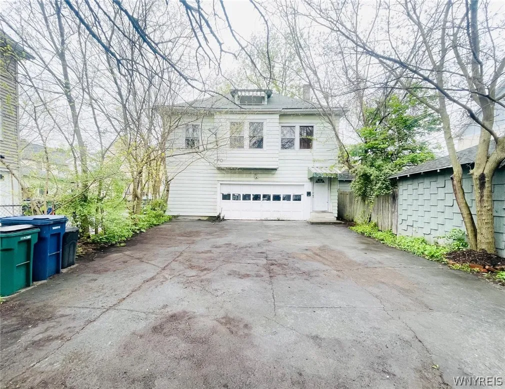 115 Stratford Road, Buffalo, New York 14216, Buffalo, New York 14216, 2 Bedroom Bedrooms, 5 Room Rooms,1 BathroomBathrooms,Residential,For Sale,115 Stratford Road, Buffalo, New York 14216,0,B1716020