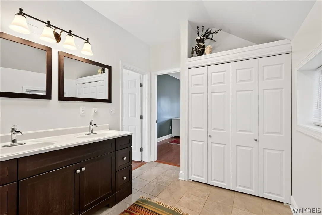 Primary bath with huge closet