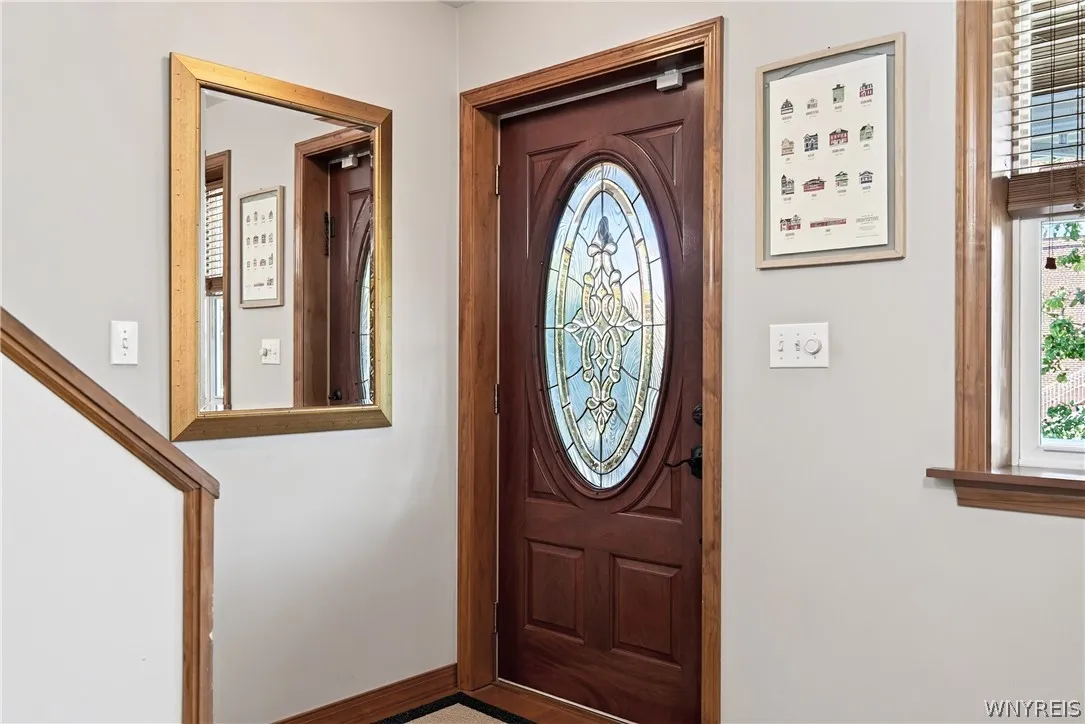 88 York Street, Buffalo, New York 14213, Buffalo, New York 14213, 3 Bedroom Bedrooms, 6 Room Rooms,1 BathroomBathrooms,Residential,For Sale,88 York Street, Buffalo, New York 14213,0,B1715683