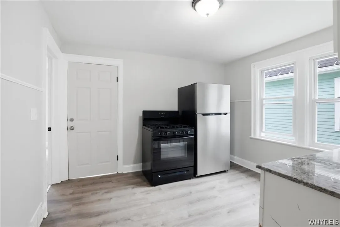 256 Breckenridge Street, Buffalo, New York 14213, Buffalo, New York 14213, 9 Bedroom Bedrooms, ,3 BathroomBathrooms,Residential,For Sale,256 Breckenridge Street, Buffalo, New York 14213,0,B1715681