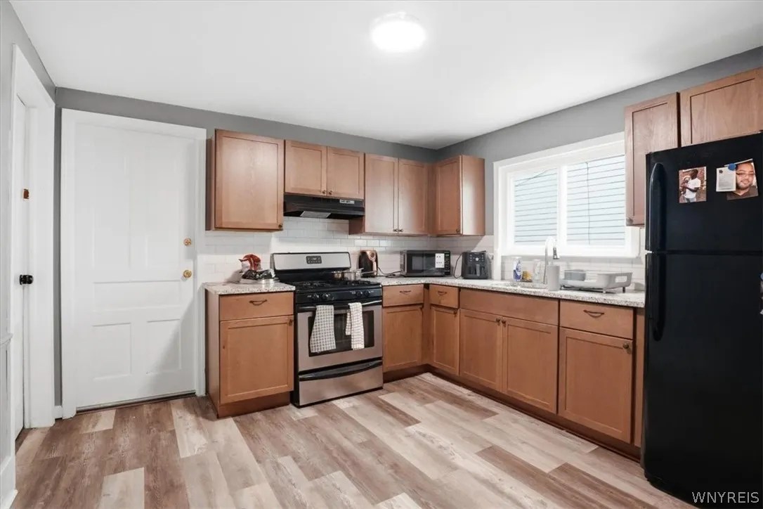 256 Breckenridge Street, Buffalo, New York 14213, Buffalo, New York 14213, 9 Bedroom Bedrooms, ,3 BathroomBathrooms,Residential,For Sale,256 Breckenridge Street, Buffalo, New York 14213,0,B1715681
