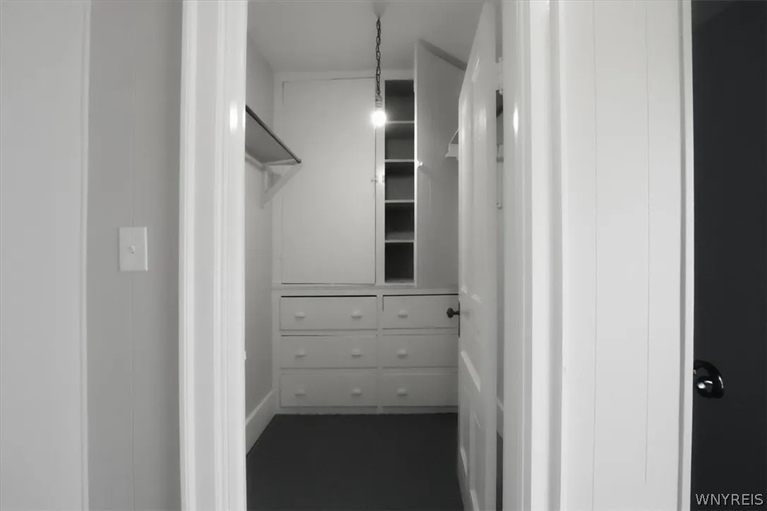 256 Breckenridge Street, Buffalo, New York 14213, Buffalo, New York 14213, 9 Bedroom Bedrooms, ,3 BathroomBathrooms,Residential,For Sale,256 Breckenridge Street, Buffalo, New York 14213,0,B1715681