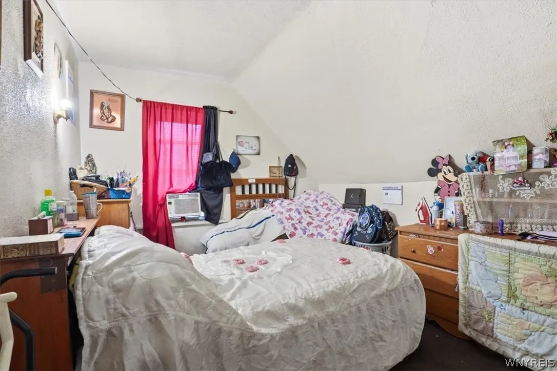 256 Breckenridge Street, Buffalo, New York 14213, Buffalo, New York 14213, 9 Bedroom Bedrooms, ,3 BathroomBathrooms,Residential,For Sale,256 Breckenridge Street, Buffalo, New York 14213,0,B1715681