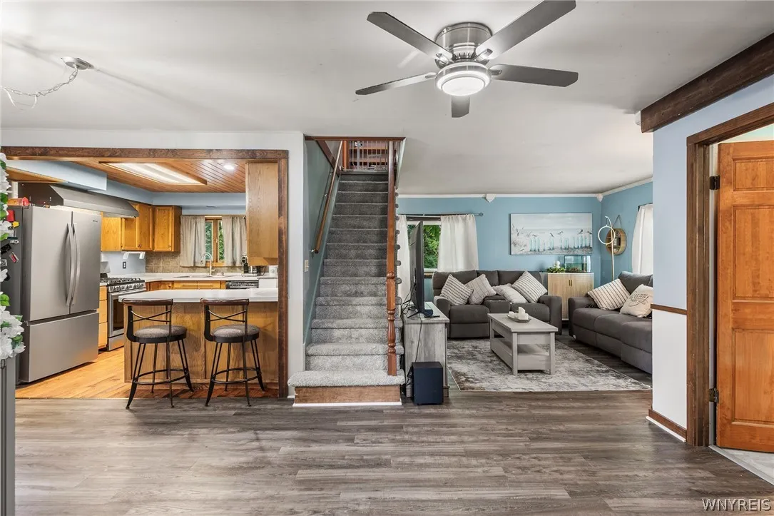 2173 Pleasant Avenue, Hamburg, New York 14085, Hamburg, New York 14085, 4 Bedroom Bedrooms, 7 Room Rooms,2 BathroomBathrooms,Residential,For Sale,2173 Pleasant Avenue, Hamburg, New York 14085,0,B1715978