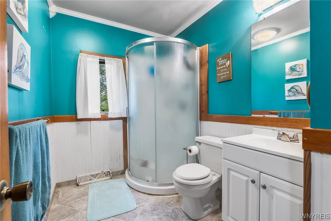 2173 Pleasant Avenue, Hamburg, New York 14085, Hamburg, New York 14085, 4 Bedroom Bedrooms, 7 Room Rooms,2 BathroomBathrooms,Residential,For Sale,2173 Pleasant Avenue, Hamburg, New York 14085,0,B1715978