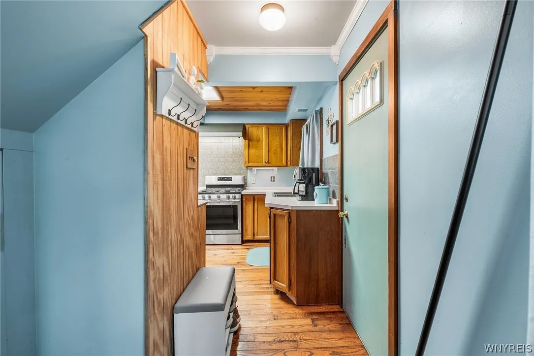 2173 Pleasant Avenue, Hamburg, New York 14085, Hamburg, New York 14085, 4 Bedroom Bedrooms, 7 Room Rooms,2 BathroomBathrooms,Residential,For Sale,2173 Pleasant Avenue, Hamburg, New York 14085,0,B1715978