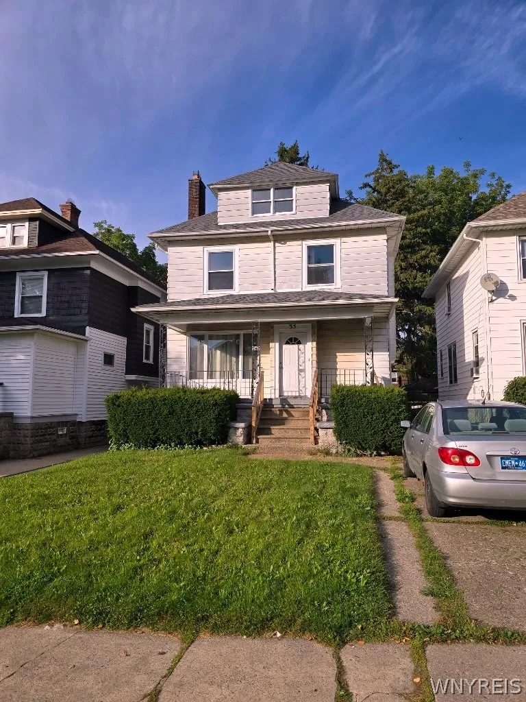 35 Englewood Avenue, Buffalo, New York 14214, Buffalo, New York 14214, 6 Bedroom Bedrooms, 10 Room Rooms,2 BathroomBathrooms,Residential Lease,For Rent,35 Englewood Avenue, Buffalo, New York 14214,0,B1716162