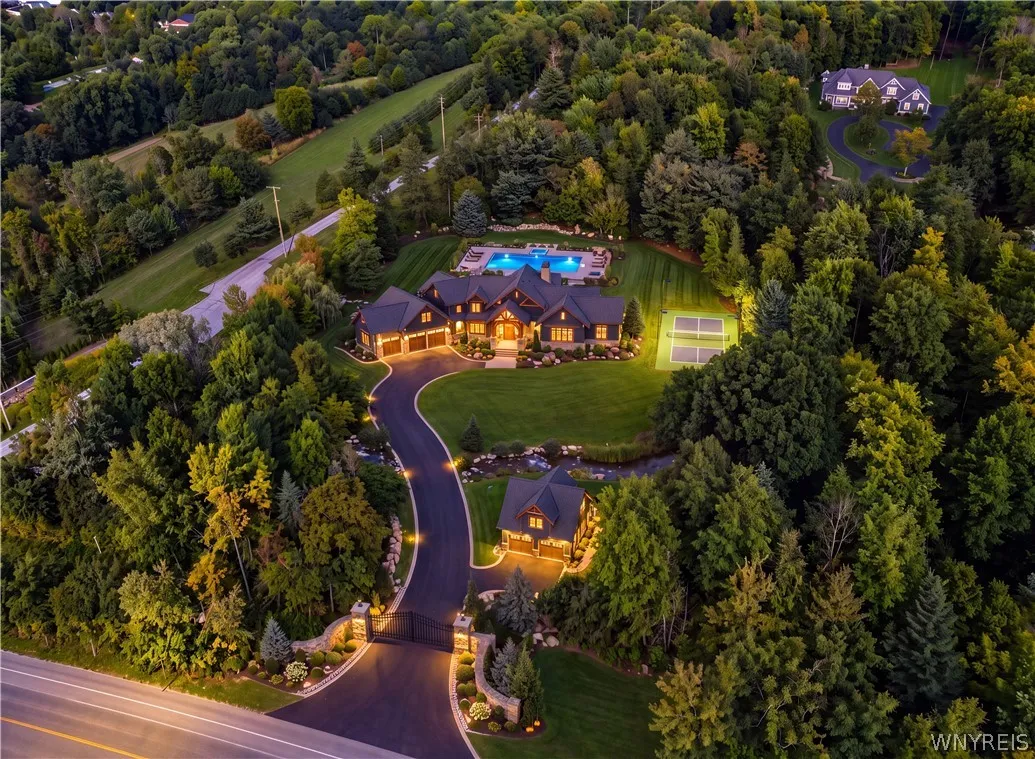 5797 Chestnut Ridge Road, Orchard Park, New York 1, Orchard Park, New York 14127, 4 Bedroom Bedrooms, 15 Room Rooms,3 BathroomBathrooms,Residential,For Sale,5797 Chestnut Ridge Road, Orchard Park, New York 1,0,B1716294