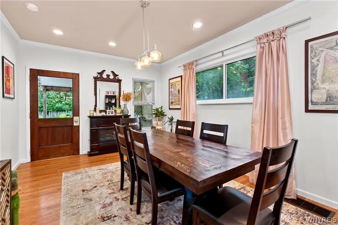 120 Greenwood Place, Buffalo, New York 14213, Buffalo, New York 14213, 3 Bedroom Bedrooms, 7 Room Rooms,2 BathroomBathrooms,Residential,For Sale,120 Greenwood Place, Buffalo, New York 14213,0,B1716204