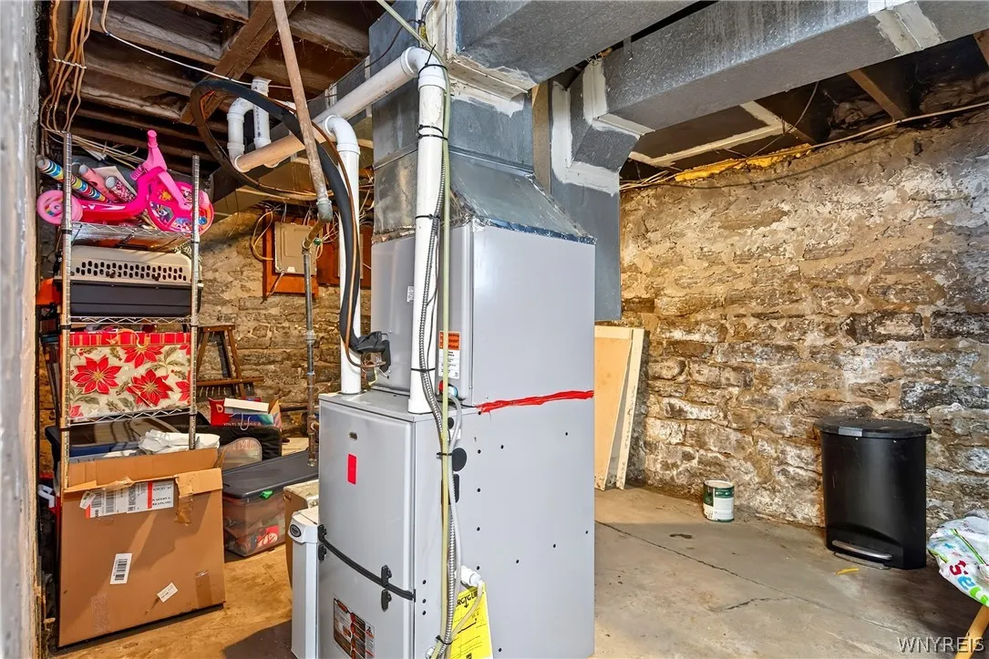 120 Greenwood Place, Buffalo, New York 14213, Buffalo, New York 14213, 3 Bedroom Bedrooms, 7 Room Rooms,2 BathroomBathrooms,Residential,For Sale,120 Greenwood Place, Buffalo, New York 14213,0,B1716204