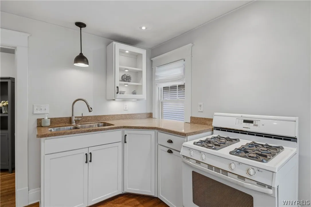 356 Sanders Road, Buffalo, New York 14216, Buffalo, New York 14216, 3 Bedroom Bedrooms, 10 Room Rooms,2 BathroomBathrooms,Residential,For Sale,356 Sanders Road, Buffalo, New York 14216,0,B1715967