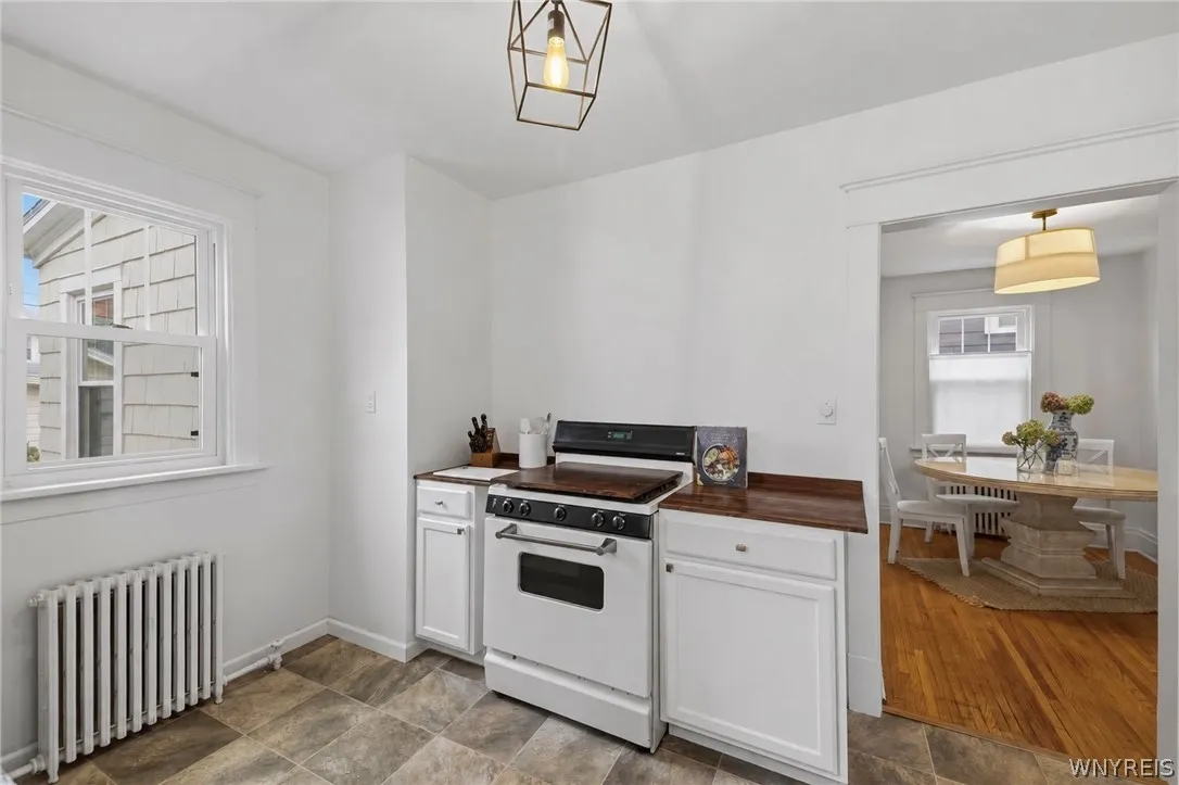 356 Sanders Road, Buffalo, New York 14216, Buffalo, New York 14216, 3 Bedroom Bedrooms, 10 Room Rooms,2 BathroomBathrooms,Residential,For Sale,356 Sanders Road, Buffalo, New York 14216,0,B1715967