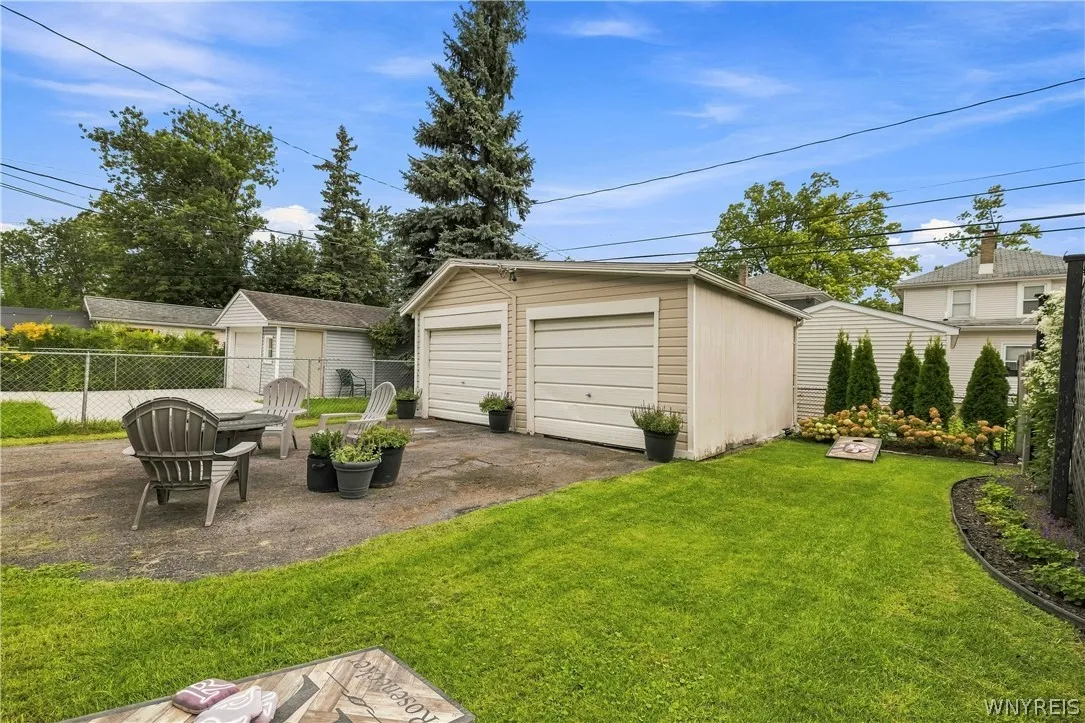 356 Sanders Road, Buffalo, New York 14216, Buffalo, New York 14216, 3 Bedroom Bedrooms, 10 Room Rooms,2 BathroomBathrooms,Residential,For Sale,356 Sanders Road, Buffalo, New York 14216,0,B1715967
