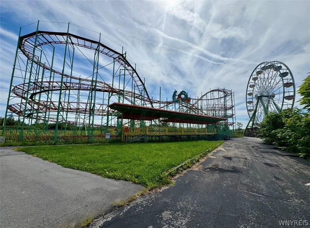 2400 Grand Island Boulevard, Grand Island, New Yor, Grand Island, New York 14072, ,Commercial Sale,For Sale,2400 Grand Island Boulevard, Grand Island, New Yor,0,B1716359