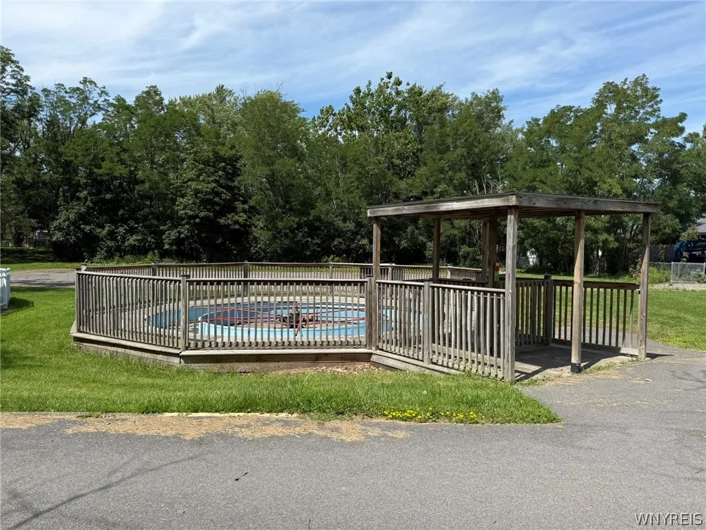 2400 Grand Island Boulevard, Grand Island, New Yor, Grand Island, New York 14072, ,Commercial Sale,For Sale,2400 Grand Island Boulevard, Grand Island, New Yor,0,B1716359