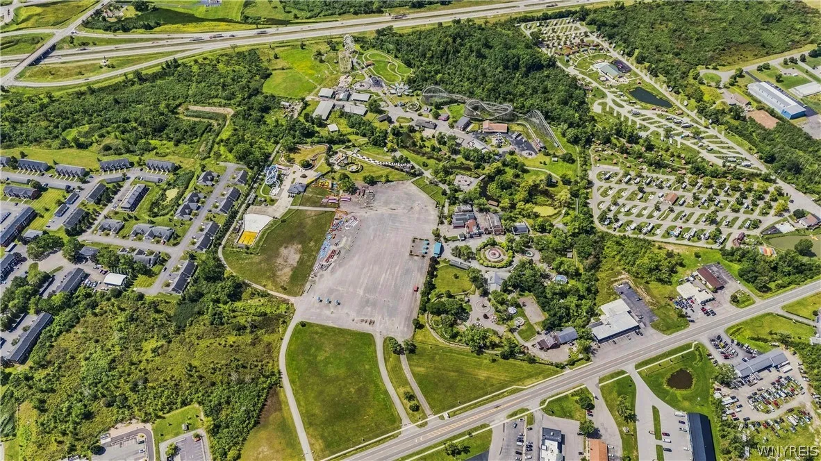 2400 Grand Island Boulevard, Grand Island, New Yor, Grand Island, New York 14072, ,Commercial Sale,For Sale,2400 Grand Island Boulevard, Grand Island, New Yor,0,B1716359