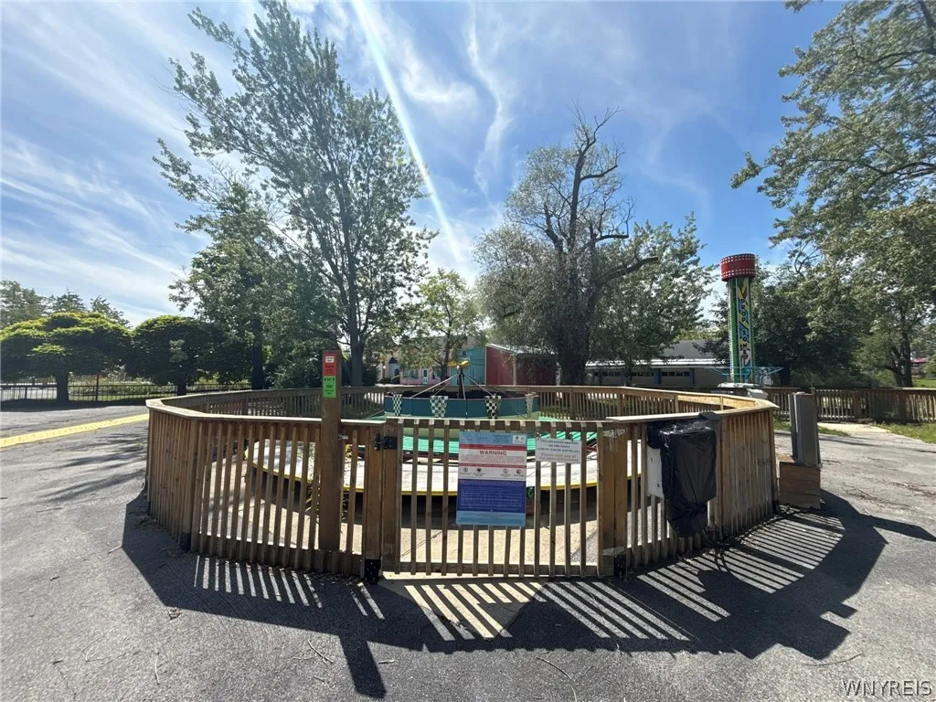 2400 Grand Island Boulevard, Grand Island, New Yor, Grand Island, New York 14072, ,Commercial Sale,For Sale,2400 Grand Island Boulevard, Grand Island, New Yor,0,B1716359