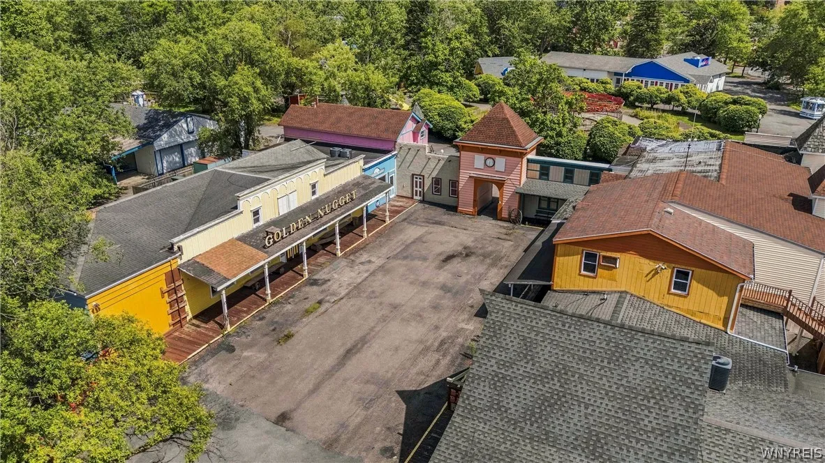 2400 Grand Island Boulevard, Grand Island, New Yor, Grand Island, New York 14072, ,Commercial Sale,For Sale,2400 Grand Island Boulevard, Grand Island, New Yor,0,B1716359