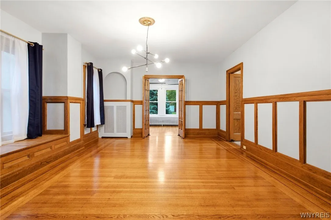 158 Huntington Avenue, Buffalo, New York 14214, Buffalo, New York 14214, 8 Bedroom Bedrooms, 14 Room Rooms,1 BathroomBathrooms,Residential,For Sale,158 Huntington Avenue, Buffalo, New York 14214,0,B1716310