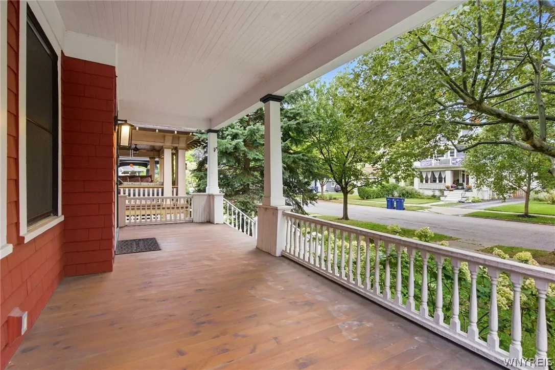 158 Huntington Avenue, Buffalo, New York 14214, Buffalo, New York 14214, 8 Bedroom Bedrooms, 14 Room Rooms,1 BathroomBathrooms,Residential,For Sale,158 Huntington Avenue, Buffalo, New York 14214,0,B1716310