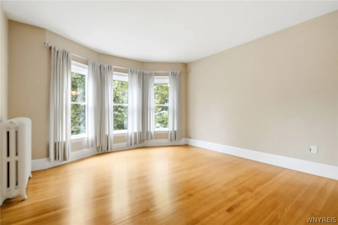 158 Huntington Avenue, Buffalo, New York 14214, Buffalo, New York 14214, 8 Bedroom Bedrooms, 14 Room Rooms,1 BathroomBathrooms,Residential,For Sale,158 Huntington Avenue, Buffalo, New York 14214,0,B1716310