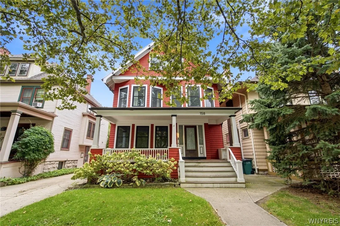 158 Huntington Avenue, Buffalo, New York 14214, Buffalo, New York 14214, 8 Bedroom Bedrooms, 14 Room Rooms,1 BathroomBathrooms,Residential,For Sale,158 Huntington Avenue, Buffalo, New York 14214,0,B1716310