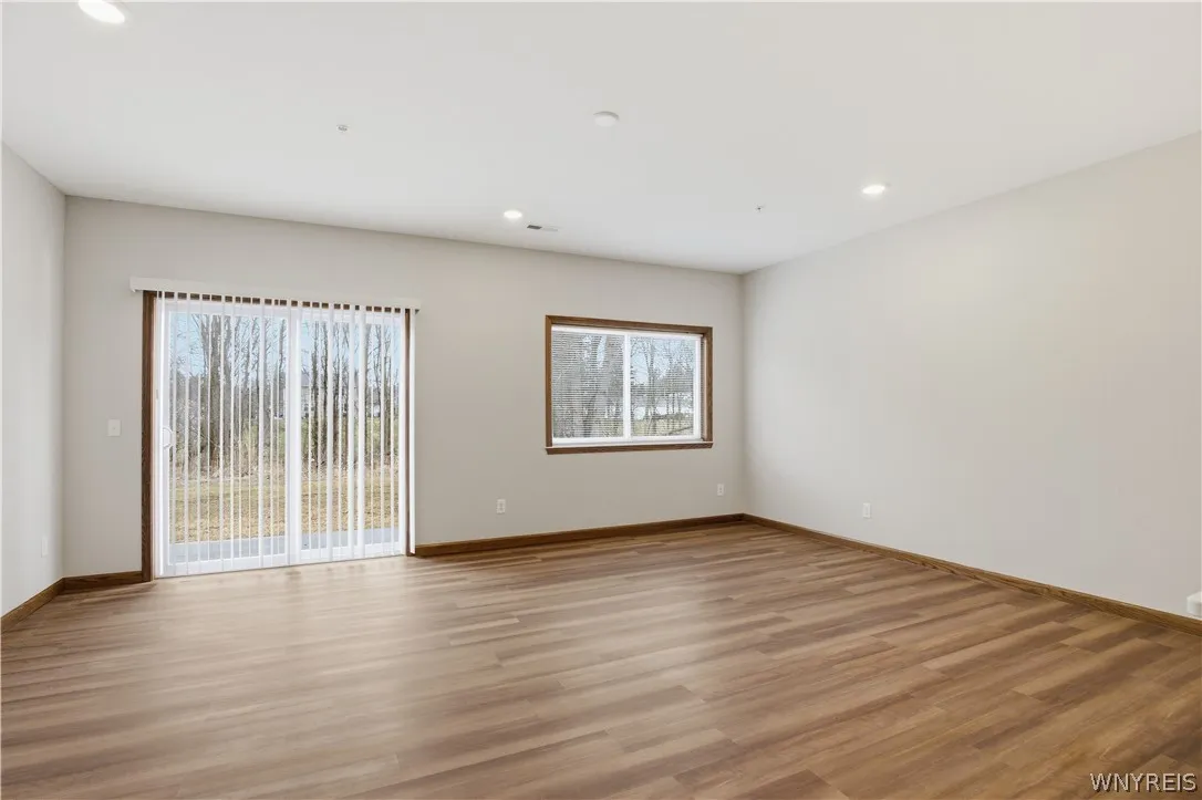 1130 Orchard Park Road, West Seneca, New York 1422, West Seneca, New York 14224, 2 Bedroom Bedrooms, 6 Room Rooms,1 BathroomBathrooms,Residential Lease,For Rent,1130 Orchard Park Road, West Seneca, New York 1422,0,B1715977