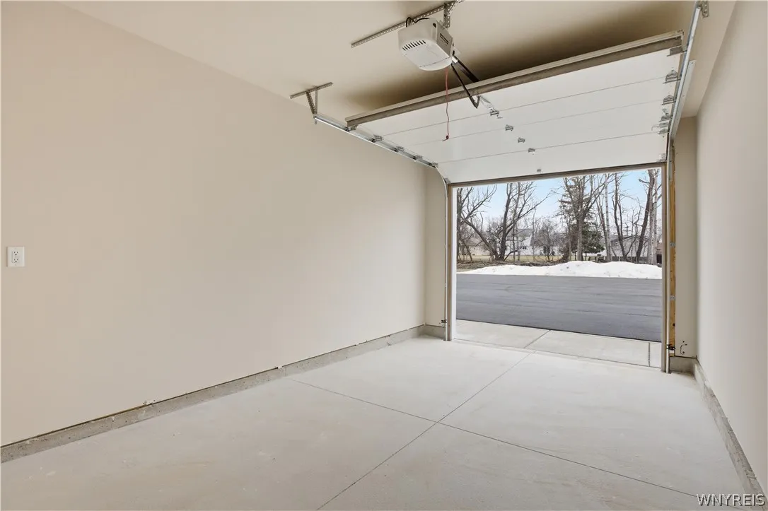 1130 Orchard Park Road, West Seneca, New York 1422, West Seneca, New York 14224, 2 Bedroom Bedrooms, 6 Room Rooms,1 BathroomBathrooms,Residential Lease,For Rent,1130 Orchard Park Road, West Seneca, New York 1422,0,B1715977