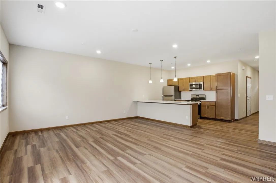 1130 Orchard Park Road, West Seneca, New York 1422, West Seneca, New York 14224, 2 Bedroom Bedrooms, 6 Room Rooms,1 BathroomBathrooms,Residential Lease,For Rent,1130 Orchard Park Road, West Seneca, New York 1422,0,B1715977