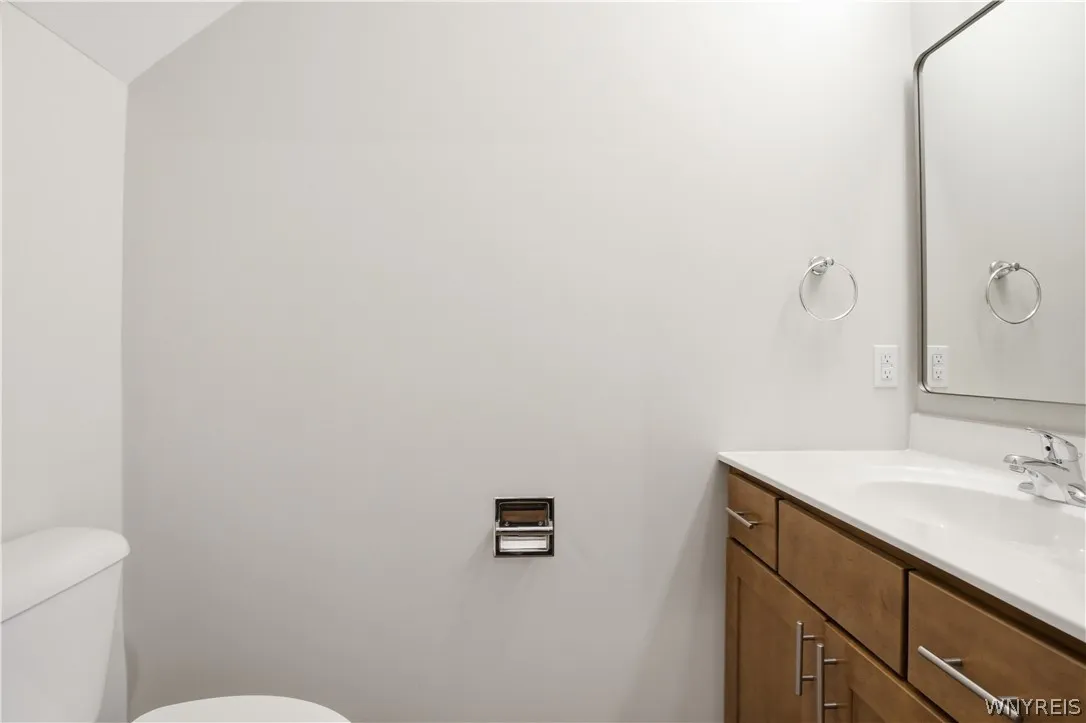 1130 Orchard Park Road, West Seneca, New York 1422, West Seneca, New York 14224, 2 Bedroom Bedrooms, 6 Room Rooms,1 BathroomBathrooms,Residential Lease,For Rent,1130 Orchard Park Road, West Seneca, New York 1422,0,B1715977
