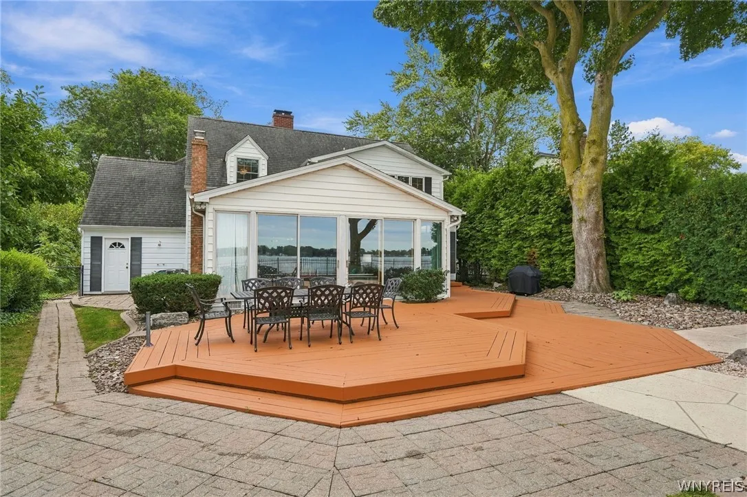 1819 Winter Road, Grand Island, New York 14072, Grand Island, New York 14072, 3 Bedroom Bedrooms, 7 Room Rooms,2 BathroomBathrooms,Residential,For Sale,1819 Winter Road, Grand Island, New York 14072,0,B1716331