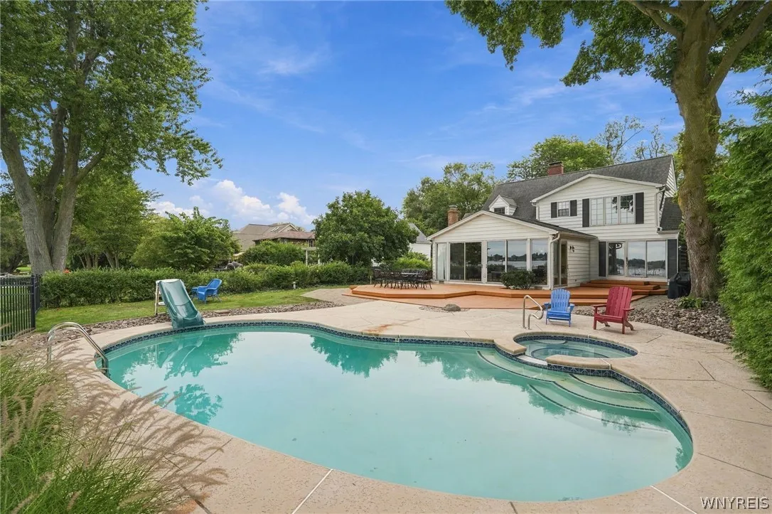 1819 Winter Road, Grand Island, New York 14072, Grand Island, New York 14072, 3 Bedroom Bedrooms, 7 Room Rooms,2 BathroomBathrooms,Residential,For Sale,1819 Winter Road, Grand Island, New York 14072,0,B1716331