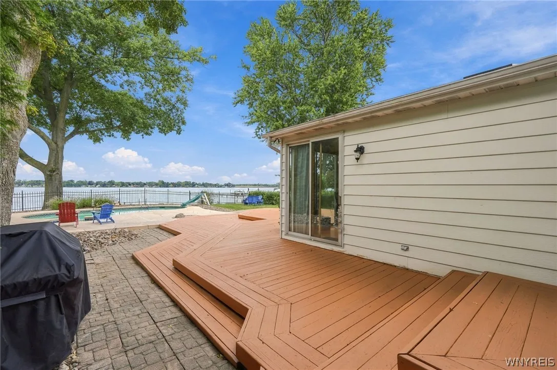 1819 Winter Road, Grand Island, New York 14072, Grand Island, New York 14072, 3 Bedroom Bedrooms, 7 Room Rooms,2 BathroomBathrooms,Residential,For Sale,1819 Winter Road, Grand Island, New York 14072,0,B1716331